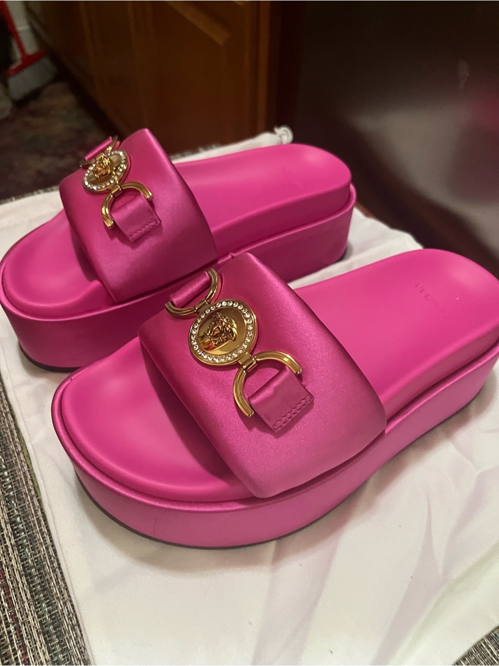 Versace Hot Pink Medusa Slide Sandals with Gold Emblem - Picture 3 of 10